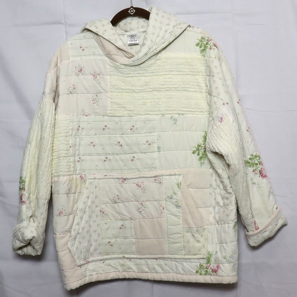 Handmade Upcycled Quilt Jacket Hooded Floral Cream Size M